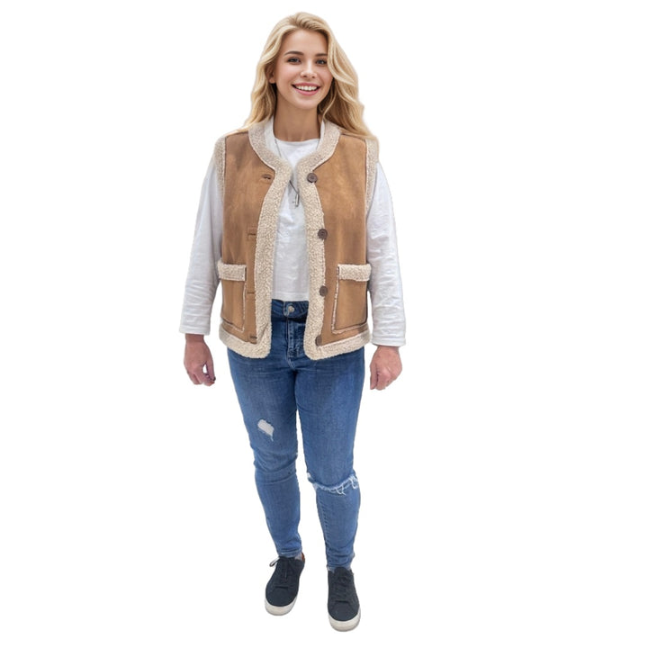 Reversible Mustang Sherpa Vest